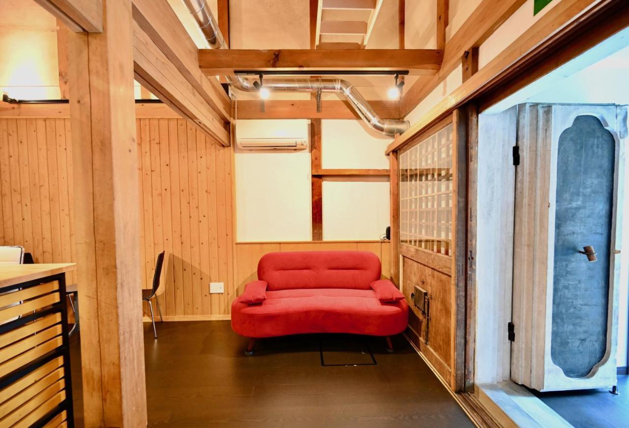 Manabi-Stay Takayama モダンな蔵ダイニングと半露天風呂付き古民家一棟貸切ホテル Exterior foto